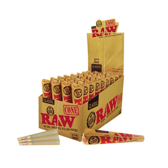 RAW Pre-Rolled Cones Classic 1-1/4 Size 6/pack